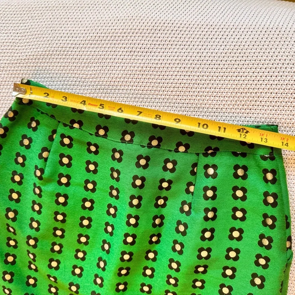 ANTHROPOLOGIE + HD in Paris Green & Gold Patterned Mini Skirt